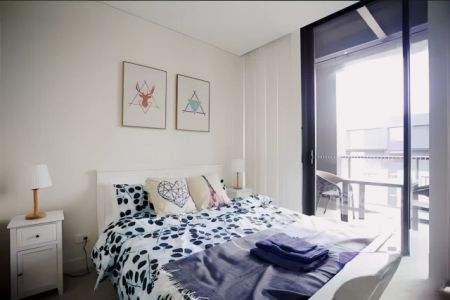 172 Ross St, Sydney - Photo 3