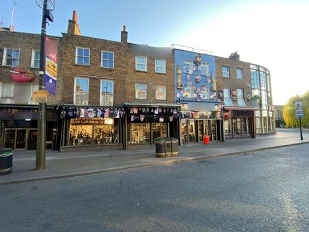 Camden High Street - Photo 5