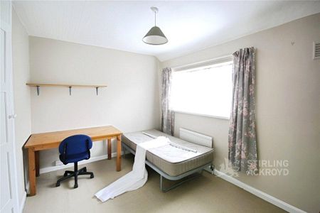 5 bedroom semi-detached house to rent - Photo 2