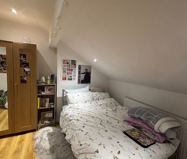 Room in a Shared House, Granville Road, M14 - Photo 6