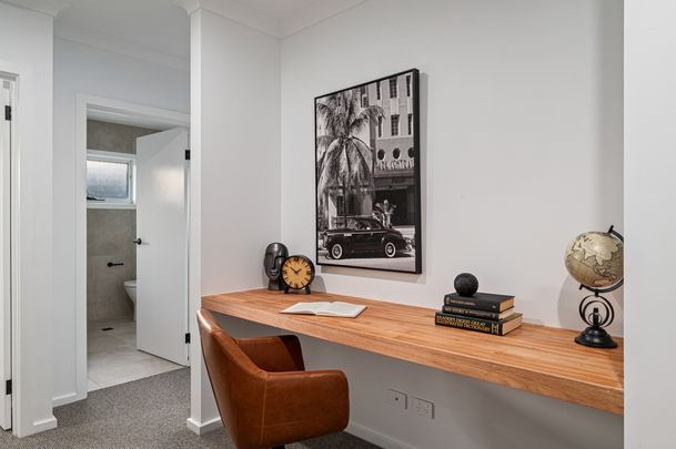 Modern Townhouse For Rent – East Albury Location - Photo 1