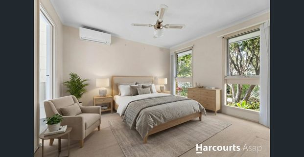 Charming Dingley Village Family Home - Photo 1