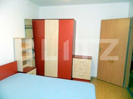 Apartament 2 camere, 50 mp, 2 parcari, zona Hotel Royal - Photo 2