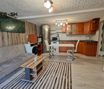 Prenájom dvojizbového bytu so samostatným vstupom v rodinnom dome v... - Photo 6