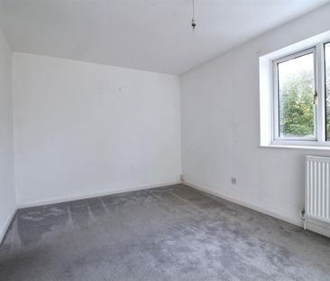 3 Bedroom House to let - Photo 6