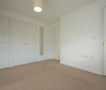 3 bedroom detached house to rent - Photo 6