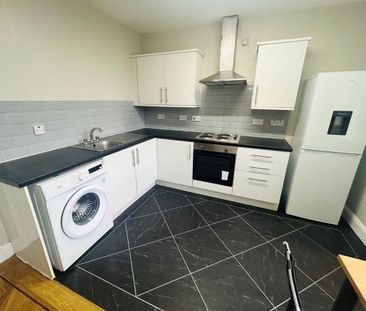 Gladstone Court, L8 7JY - Photo 3