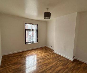 2 Bed Terraced House, Conway Place, LS8 - Photo 5