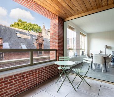 Appartement met 2 slaapkamers en terras aan Turnova - Photo 1
