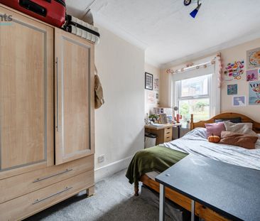 4 bedroom terraced house to rent - Photo 6