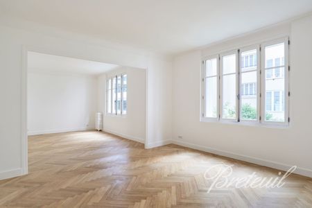 Appartement à louer à Paris 8Ème - Photo 5