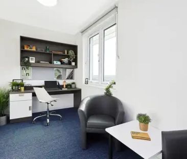 single ensuite rooms - Photo 1