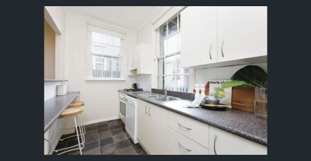 Charming Victorian Terrace in Woollahra Village – Prime Location - Photo 5