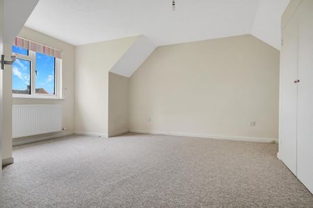 3 bedroom detached bungalow to rent - Photo 3