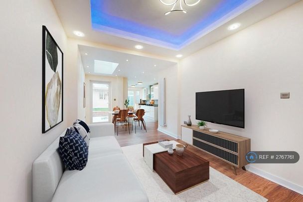 5 bedroom terraced house to rent - Photo 1