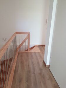 Schillerstr. 8, Wohnung 1 ~~~ Balkon, Maisonette, Tageslichtbad mit Wanne und Dusche, Abstellraum, Gäste-WC - Photo 5