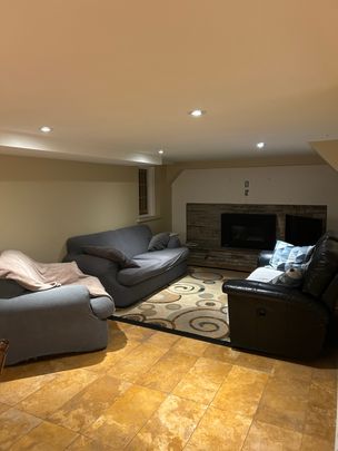 210 College Ave E, Guelph - Photo 1