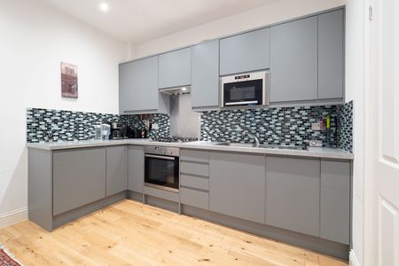 1 Bed Flat, South Kensington, SW7 - Photo 5