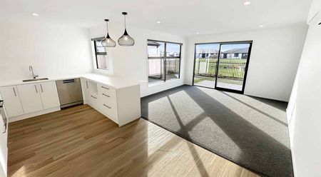 Elegant Halswell Home - Photo 2