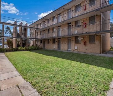 Stylish 1-Bedroom Apartment in the Heart of Subiaco! - Photo 3
