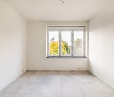 Recent gerenoveerd appartement met 2 slaapkamers in Wilrijk! - Foto 3