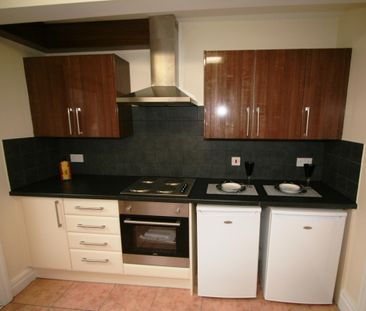 32 Langdale Avenue Leeds - LS6 3HA - Photo 4