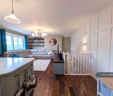 1 bedroom maisonette to rent - Photo 2