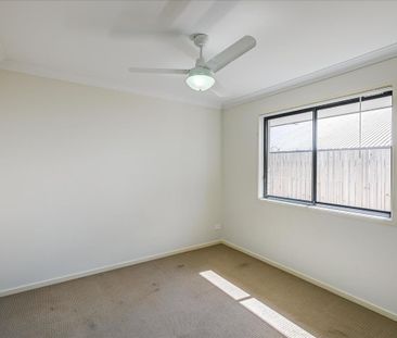 Beautiful Family Home in the Heart of Pimpama - Photo 4