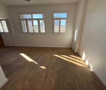 Location Appartement 1 pièce 27m² TOURS 37000 - Photo 5