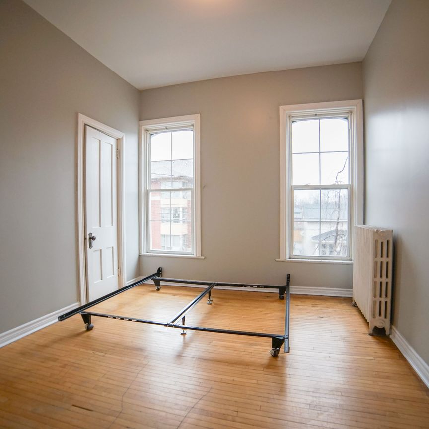 For Lease - 166 James Street Unit# Unit 1, St. Catharines, Ontario - Photo 1