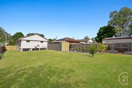Charming Home with Large Yard - Photo 5