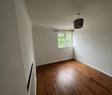 End of terrace house to rent on - Photo 6