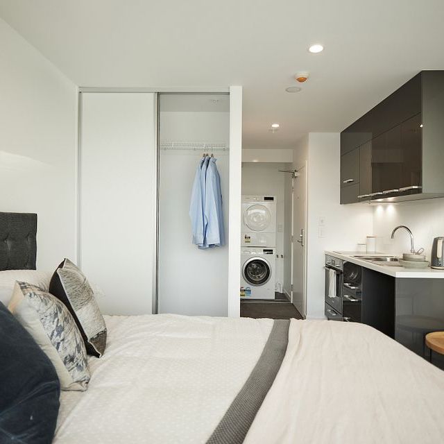Beautiful Studio apartment in the heart of Manukau - Photo 1