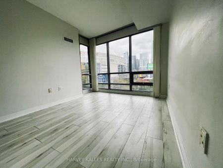 For Lease - 5 Mariner Terrace Unit# 208, Toronto, Ontario - Photo 2