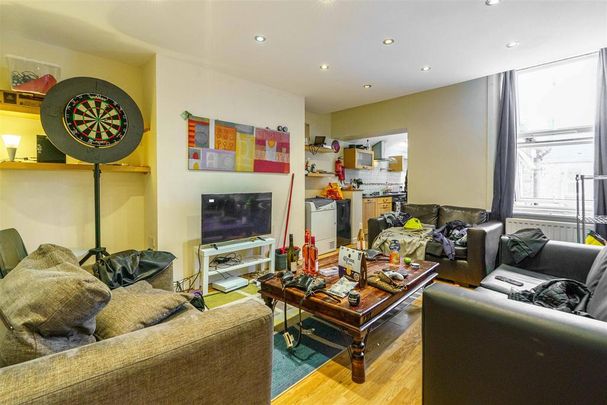 6 bedroom maisonette to rent - Photo 1