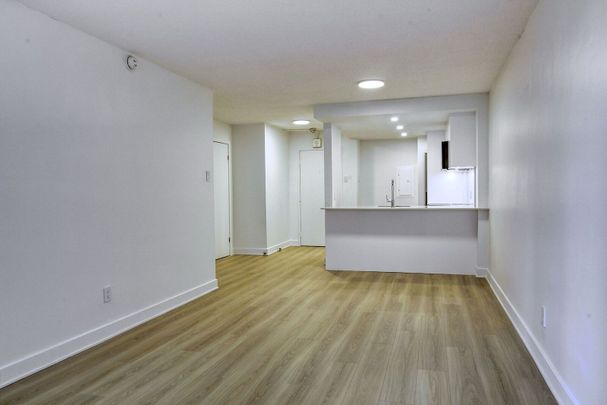 2285 Saint-Mathieu Street - Photo 1