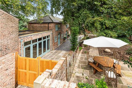 3 bedroom House To Let - Photo 4