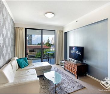 Stunning 1 bedroom unfurnished apartment - Photo 2