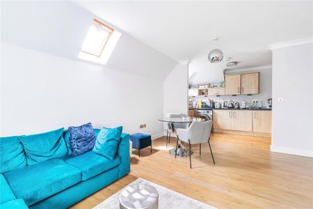 2 bedroom apartment to rent - Photo 2