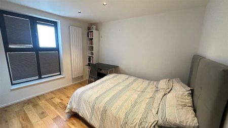 3 bedroom terraced house to rent - Photo 5