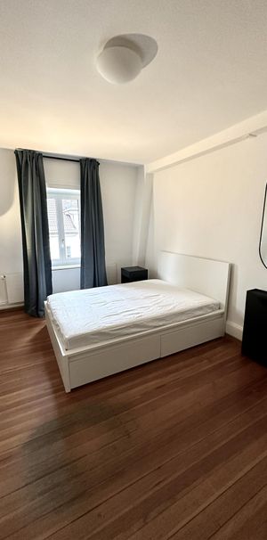 Zentral gelegen in Oerlikon vermieten wir ein möblertes Zimmer - Photo 1