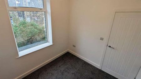 Victoria Road, Haworth, BD22 - Photo 4