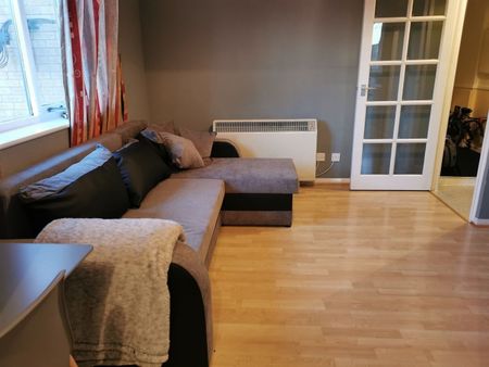 Ruston Road, London, SE18 - Photo 4