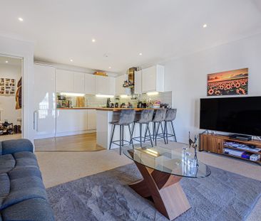 Brook Street, Tring - Photo 1