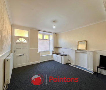 3 bedroom terraced house to rent - Photo 3