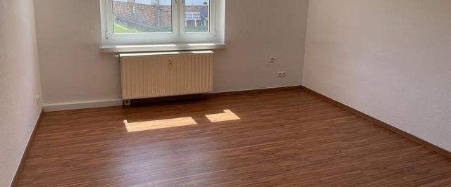 Idyllische und im Grünen gelegene Wohnung! Frisch und modern saniert! - Foto 1