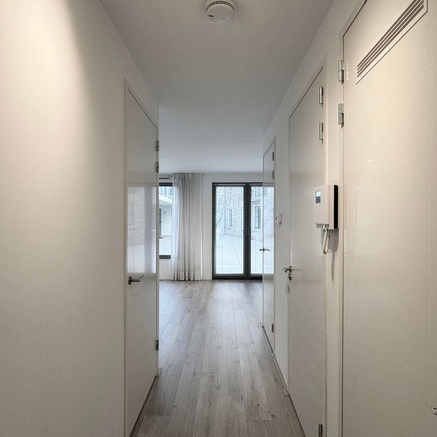 Te huur: Appartement Wijdesteeg in Amsterdam - Foto 1