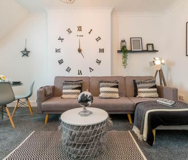 3 bedroom house to rent - Photo 2