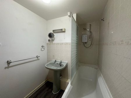 Studio to rent - Photo 5