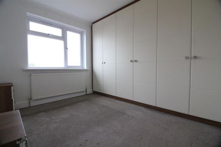 Weymouth Road, Hayes - Photo 5